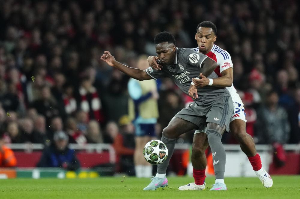 员之间高度 员之间高度